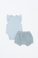 Avauma Mellow Stripe Set Aquamint. Light blue infant top and bottom outfit on white background, perfect for newborn summer wear.